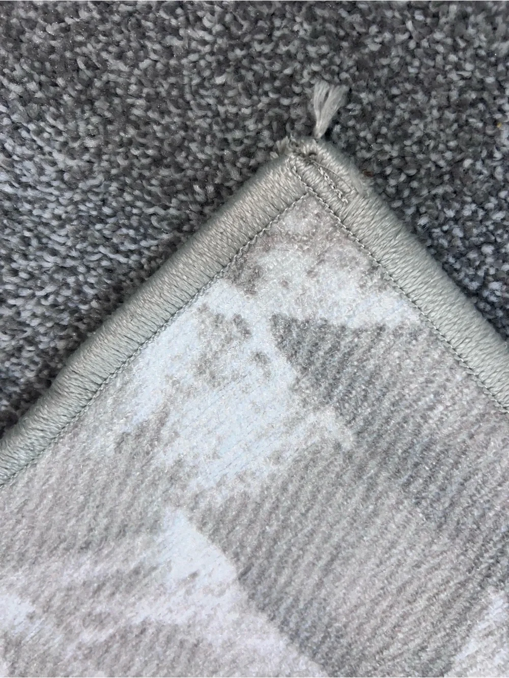 RUGGABLE RUG Neutral Geometric Area Rug - Light Gray & Ivory
